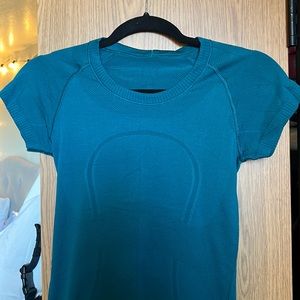 Lululemon short sleeve softly tech shirt